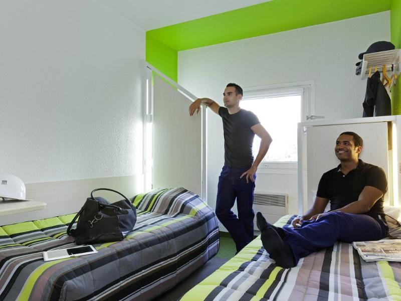 Hotelf1 Chambery Nord Renove Экстерьер фото
