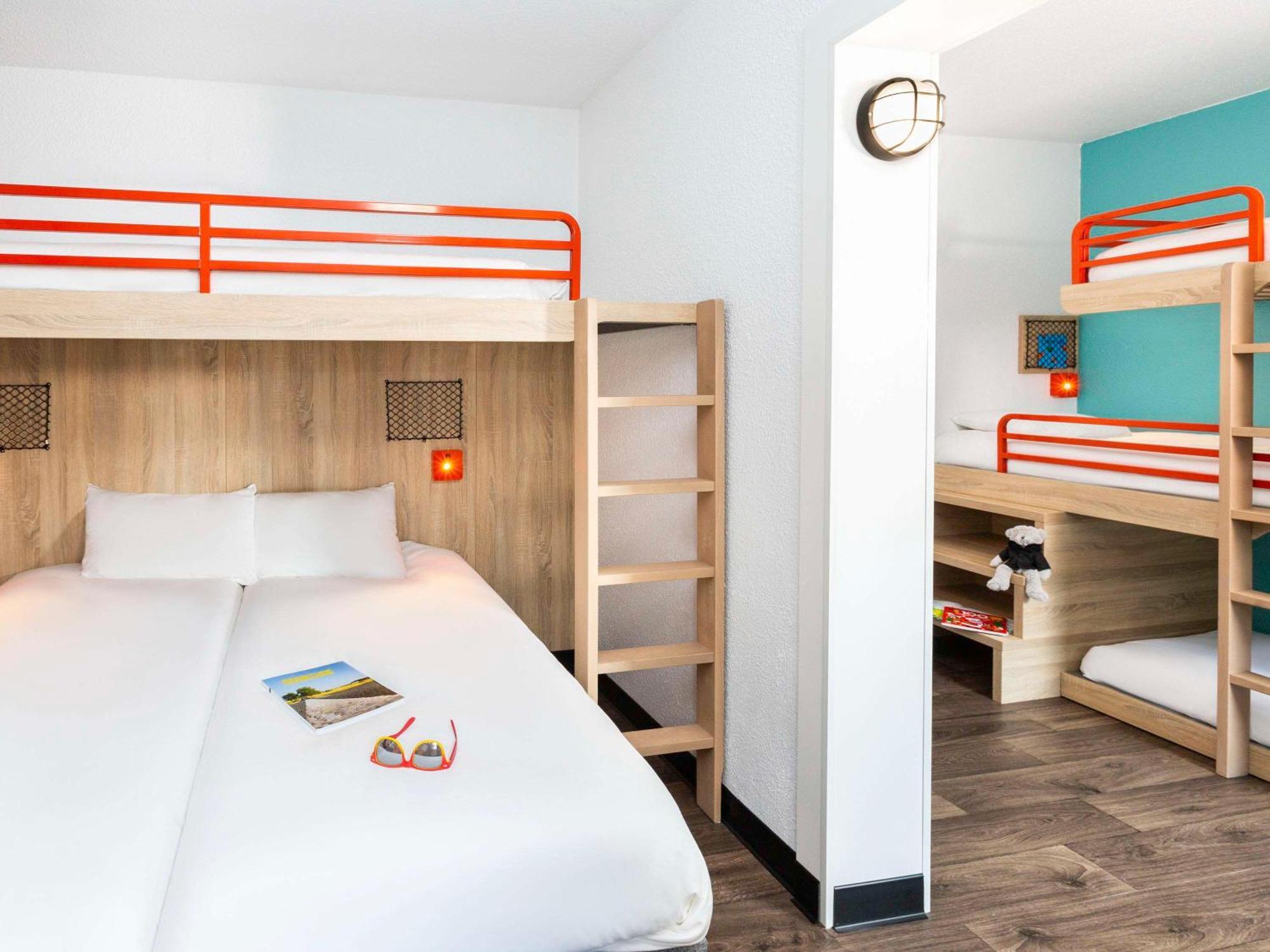 Hotelf1 Chambery Nord Renove Экстерьер фото